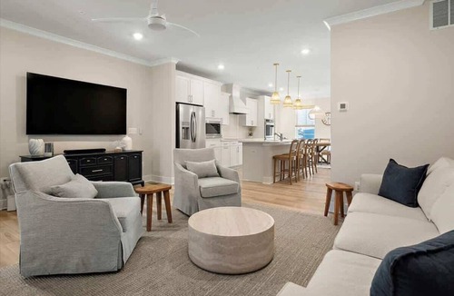 Caine Woods House | Shore Thing! Townhome + Gameroom