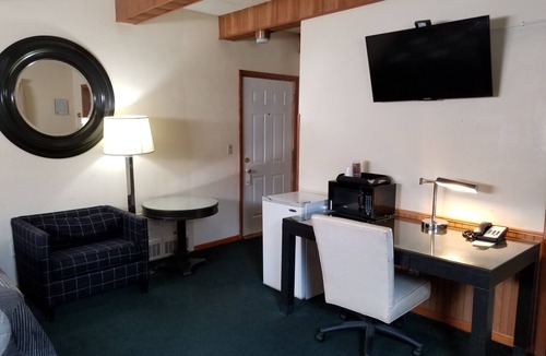 Marshfield Hotel | Simplicity Inn