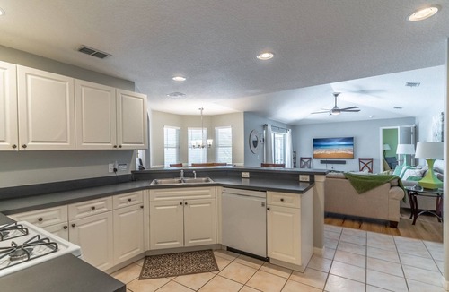 Tuscan Ridge House | Single-story Tuscan Ridge Home | Private Pool and Spa | Sleeps 9 | Game Room