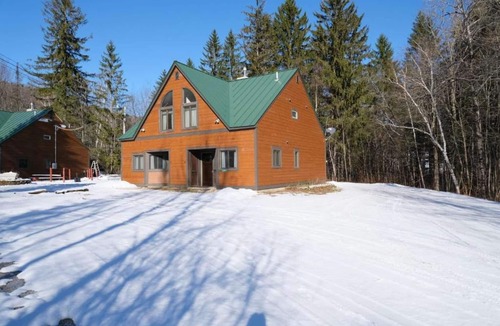 Killington Cabin | ☆ SKI ON/OFF! ☆ Spruce Glen 4 acre Retreat on Great Eastern Trail