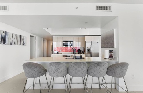 Hallandale Beach Condo | Sleek & Spacious 3-BR Condo at Miami’s Beachwalk Resort - 25 min to MAJOR INTERNATIONAL SPORTING EVENT!
