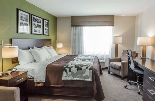 Dayton Hotel | Sleep Inn & Suites Dayton South