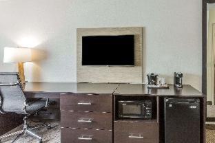 Dayton Hotel | Sleep Inn & Suites Dayton South