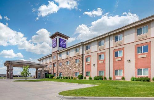 Devils Lake Hotel | Sleep Inn & Suites Devils Lake