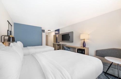 Middletown Hotel | Sleep Inn & Suites Harrisburg Airport - Hershey South