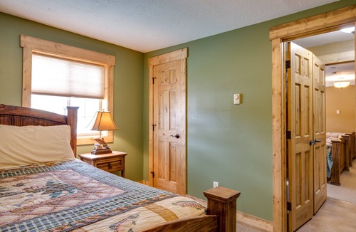 Swan Valley Hotel | Snake River Roadhouse #4 Big Brown