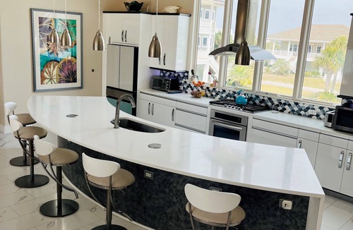 Pensacola Beach House | Sol LaRu- direct Gulf/BeachFront White Sand Beaches Contempory Home