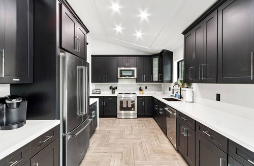 Pointe Scottsdale House | Sol Paradise Villa -Private Pool, Games, BBQ, wet bar & EV charger