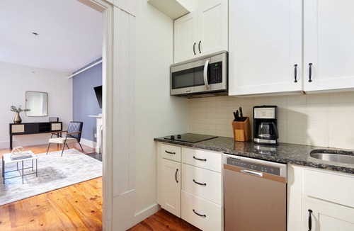 Beacon Hill Apartment | Sonder The Hancock | Superior One-Bedroom Apartment