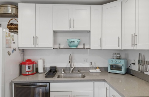 Brighton House | South Seattle Comfort — Near Light Rail & Airport