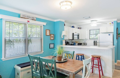 Bahama Village House | Southard Getaway | Covered Patio, Great Location, Shared Pool | Month Long Stays