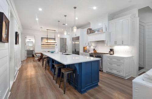 Watercolor House | Southern Tide - WaterColor Park District, Complimentary 6 - Seater Golf Cart!