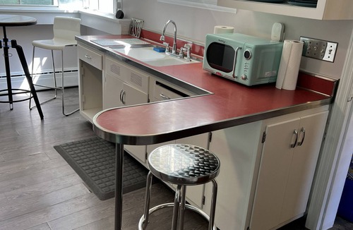 Webster Condo | Spacious 2 bedroom apartment is central to everything Rochester has to offer +