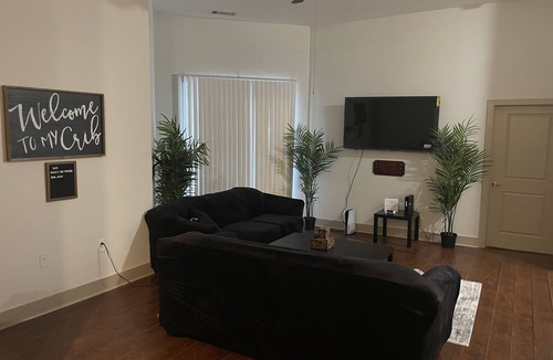 SoNo Apartment | Spacious 2 Bedroom Condo Downtown w/Rooftop Pool