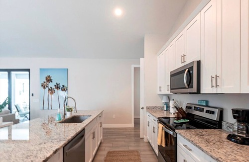 Bonita Springs House | Spacious 4 BR Retreat w/3 Ensuites, Pool & Spa