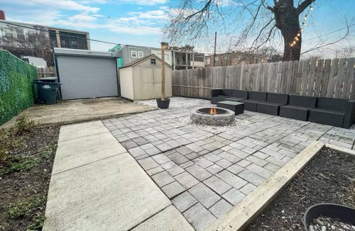 Washington House | Spacious 4BR Row House – Perfect for Families & Groups!