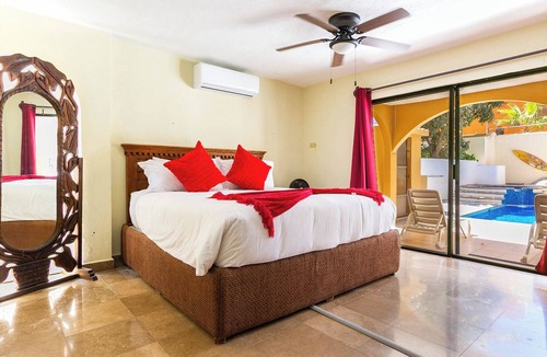Cabo Bello House | Spacious 5-Bedroom Oasis with Private Pool, Jacuzzi & Beach Access