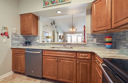 St. Augustine Beach Condo | Spacious and up to date - Flexible dates and prices!