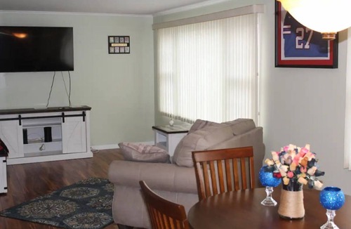North Buffalo Apartment | Spacious apartment in Buffalo