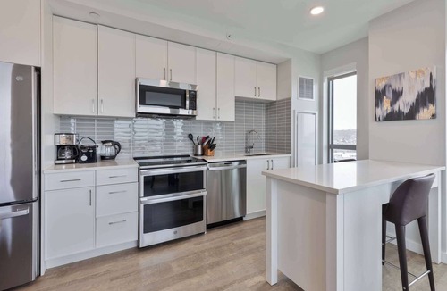 Quincy Apartment | Spacious Apt Downtown