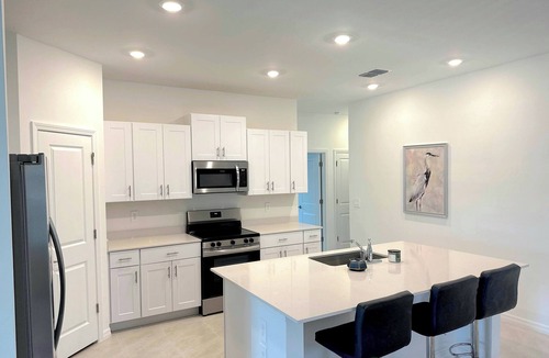 Rotonda Lakes House | Spacious, brand-new and modern 4-bedroom house in Paradise