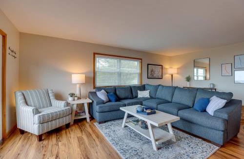 Hammondsport House | Spacious Hammondsport Home on 6 Acres w/Lake View