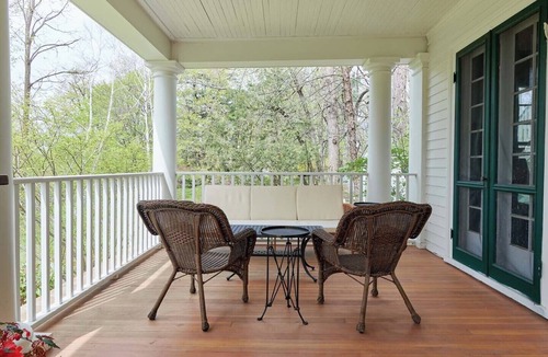 Lenox House | Spacious Historic 9-bedroom Inn in charming Lenox. Equipped with full kitchen.