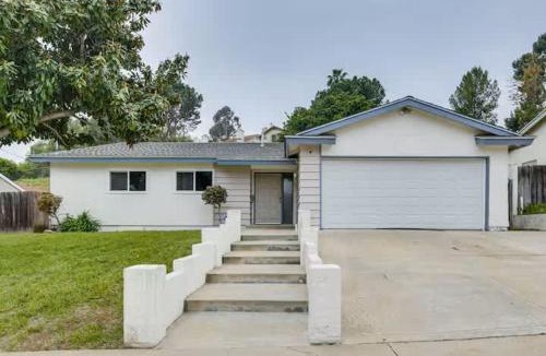 Spring Valley House | Spacious Home with Jacuzzi BBQ & Foosball