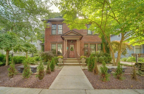 Jamestown Cottage | Spacious Jamestown Home Near Nat'l Comedy Center!