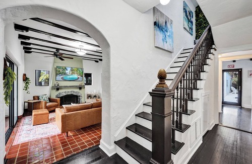 South Lake House | Spanish 5 Bedroom Pool House Minutes to the Beach