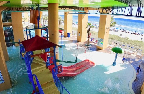 West Panama City Beach Condo | SPLASH RESORT 7th flr 1/2 Gulf Front w Bunks, Kids Waterpark, Free Beach Chairs