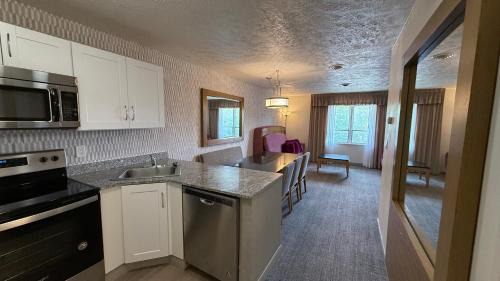 Lake Harmony Resort | Split Rock Resort