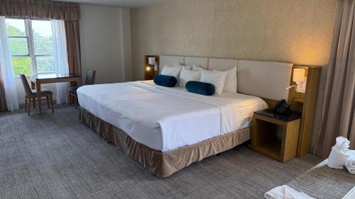 Lake Harmony Resort | Split Rock Resort