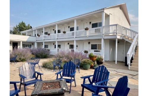 Cimarron Hotel | St James A5