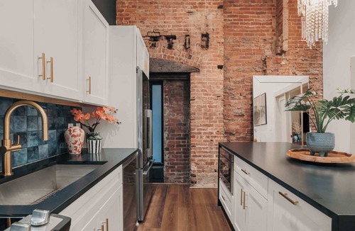 Arts District House | Starr Piano - Roxie and Carraway Suites - 8 Bedrooms