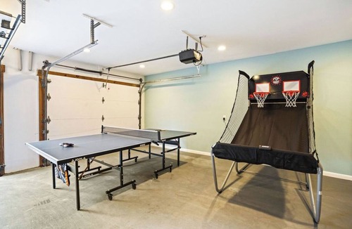 Palm Beach Shores House | Steps 2 Beach | Pool/SPA | Game Room | Pool Table