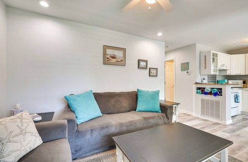Wilmington Beach Cottage | Steps to Ocean! Family-friendly Carolina Beach Gem