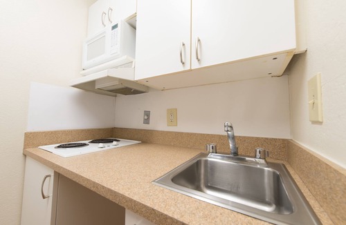 Maryvale Hotel | Studio 51 Extended Stay Hotel