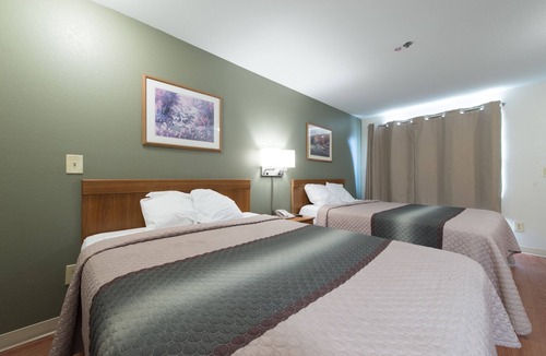 Maryvale Hotel | Studio 51 Extended Stay Hotel
