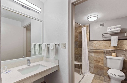 Pecos Hotel | Studio 6 Pecos, Tx