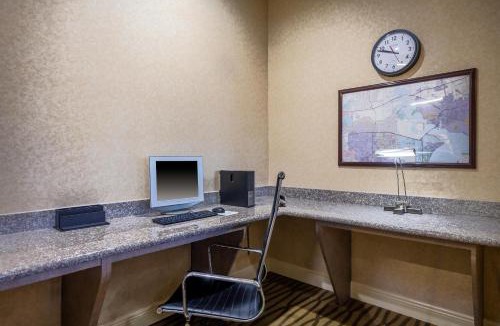 Pasadena Hotel | Studio 6 Suites Pasadena, TX