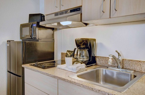 Tucson Hotel | Studio 6 Tucson, AZ - Irvington Road
