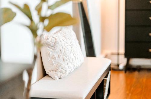 Mill River Apartment | Studio in Little Italy