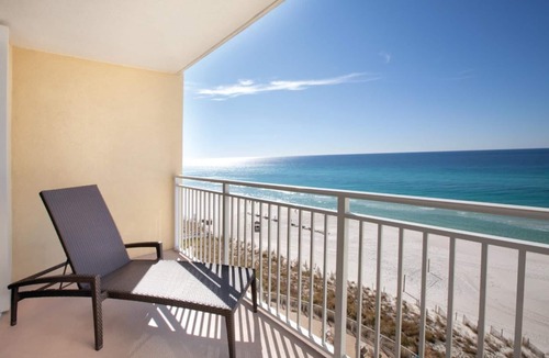 Panama City Beach Hotel | Studio/Panama City Beach - Oceanfront View with Kitchenette, Pools, and More!
