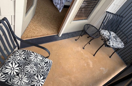 Kellogg Condo | Studio Resort Room * Snow * Mtn Bike * Hiawatha *