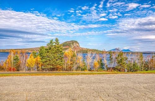 Rockwood House | Studio with shared dock & amazing view of Moosehead Lake & Mt Kineo