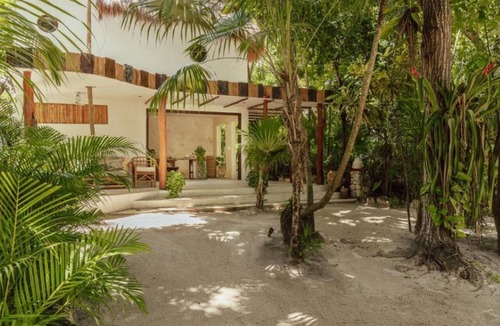 Zona Hotelera Apartment | Study - 6