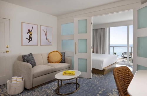 Sunny Isles Beach Hotel | Stunning Beachfront Location! Room w/Amazing Ocean View | Outdoor Pool