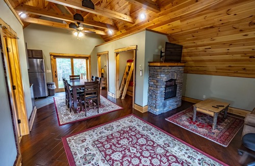 North Creek House | Stunning Mountaintop Retreat with High End Amenities and Four Fireplaces