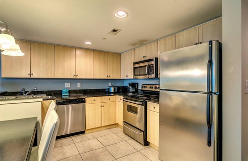 Downtown Myrtle Beach Condo | Stunning Oceanfront King Suite, Downtown MB